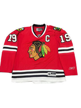 Jonathan Toews Chicago Blackhawks Jersey Womens Medium Reebok Red Stitched NHL